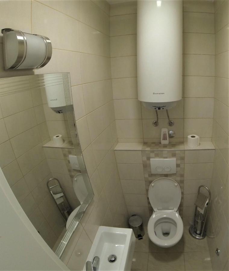 Apartmani Zaric Malinska Eksteriør billede